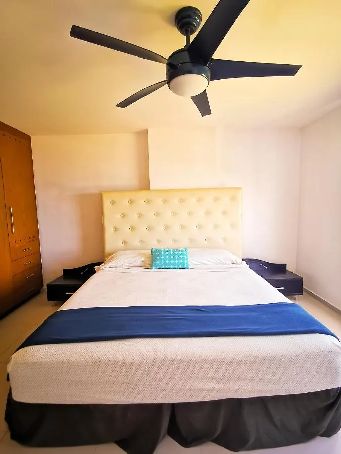 Pent House Amazing View Beachfront Cancun Apartment